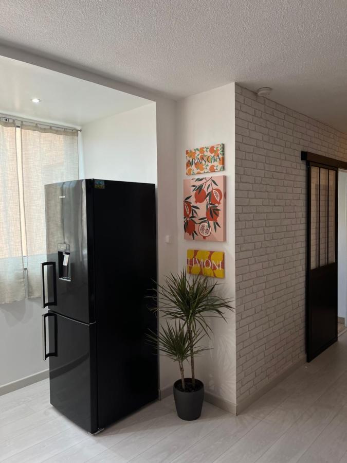 Appartement Un,Deux,Trois...Soleil à Le Pradet Extérieur photo